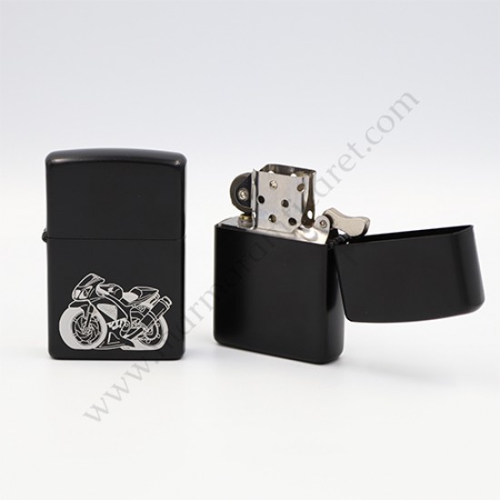 Siyah Baskılı Benzinli Çakmak