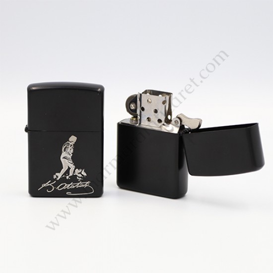 Siyah Baskılı Benzinli Çakmak